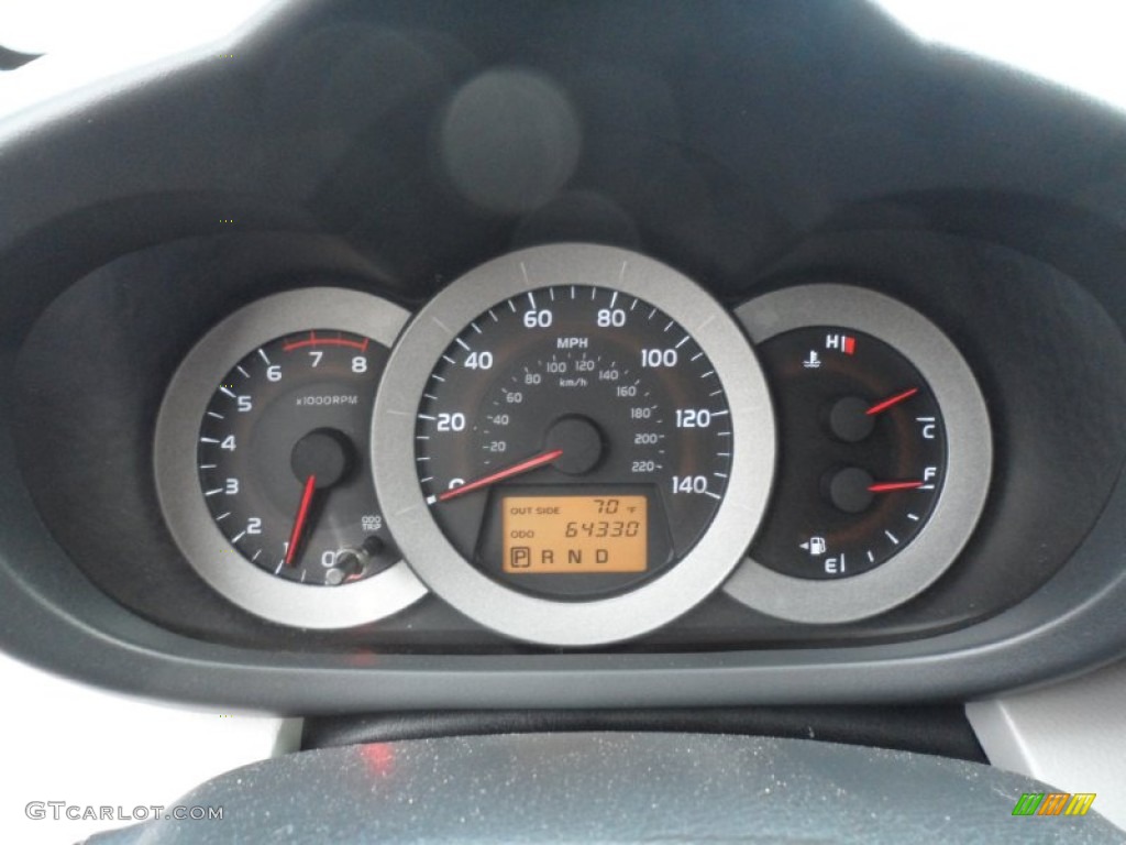 2006 Toyota RAV4 Standard RAV4 Model Gauges Photo #59769922
