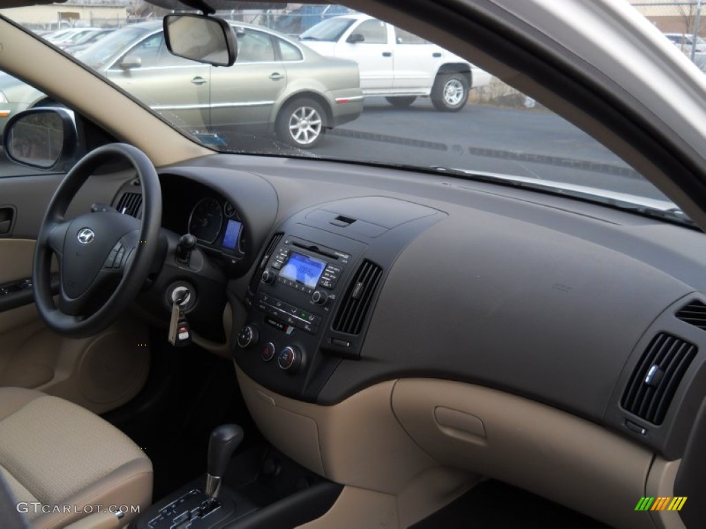 2010 Elantra Touring GLS - Nordic White / Beige photo #19