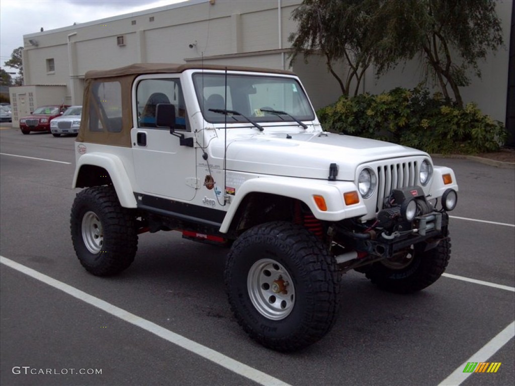 1998 Jeep Wrangler Sahara 4x4 Custom Wheels Photo #59772380