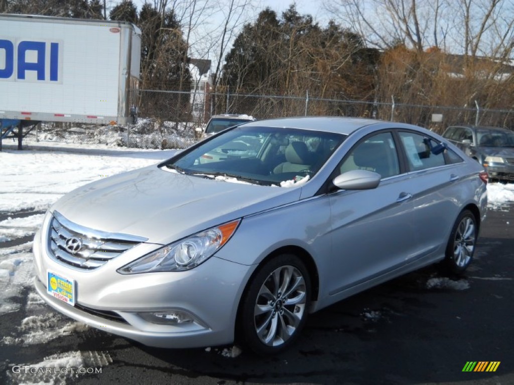 2011 Sonata SE - Radiant Silver / Gray photo #1