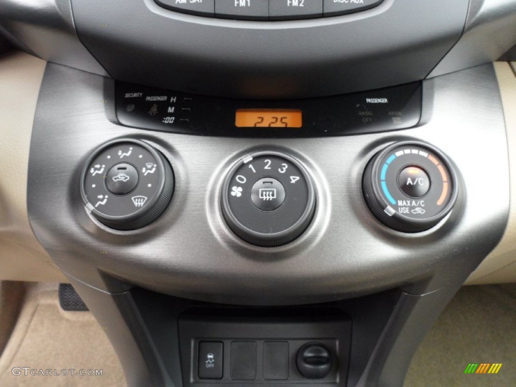 2011 Toyota RAV4 I4 Controls Photo #59774232