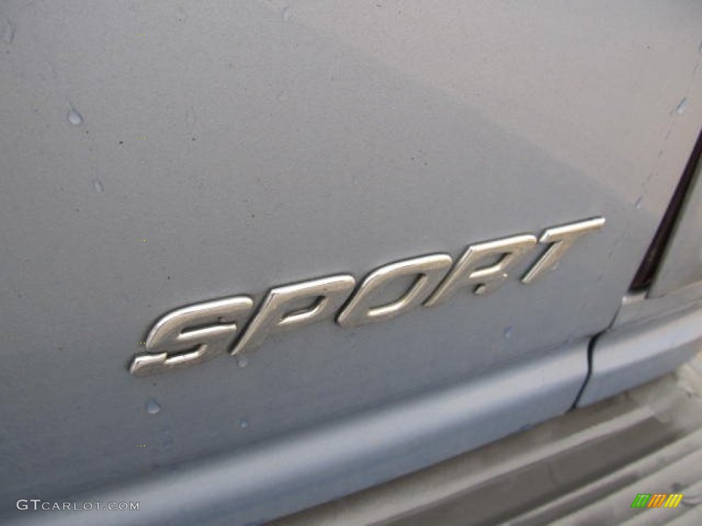 1998 Ford Explorer Sport 4x4 Marks and Logos Photos
