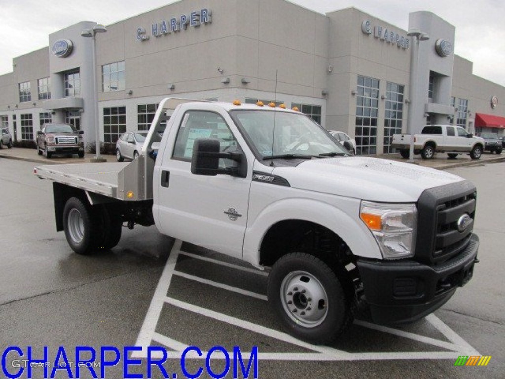 2012 F350 Super Duty XL Regular Cab 4x4 Chassis - Oxford White / Steel photo #1