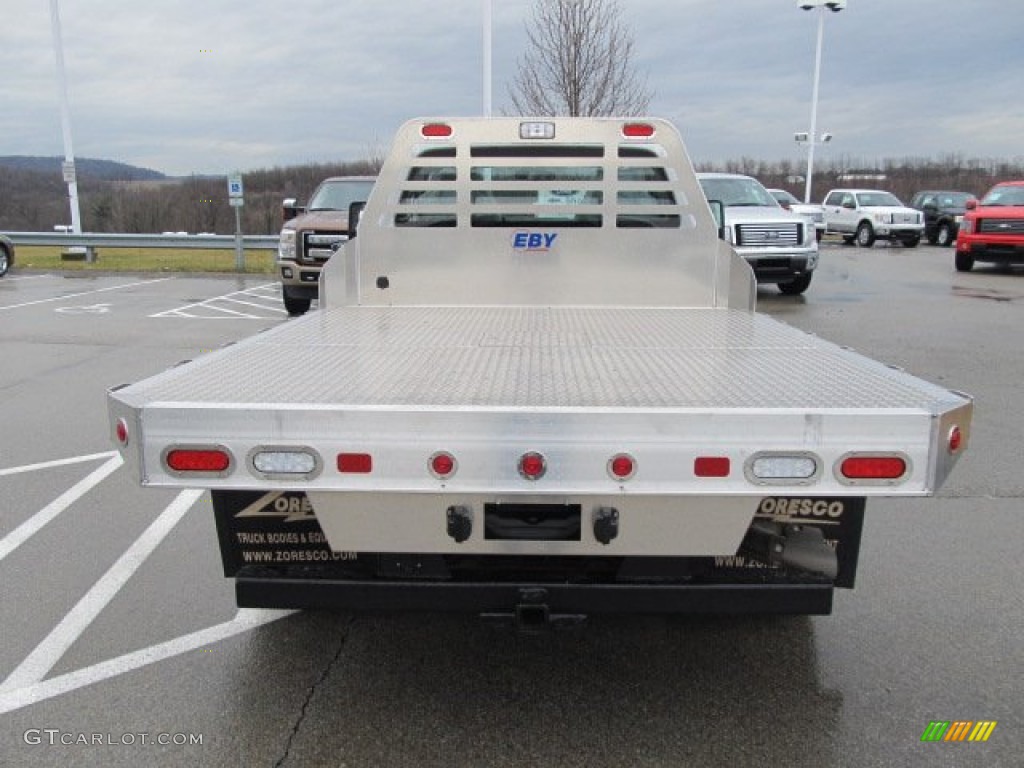 2012 F350 Super Duty XL Regular Cab 4x4 Chassis - Oxford White / Steel photo #12