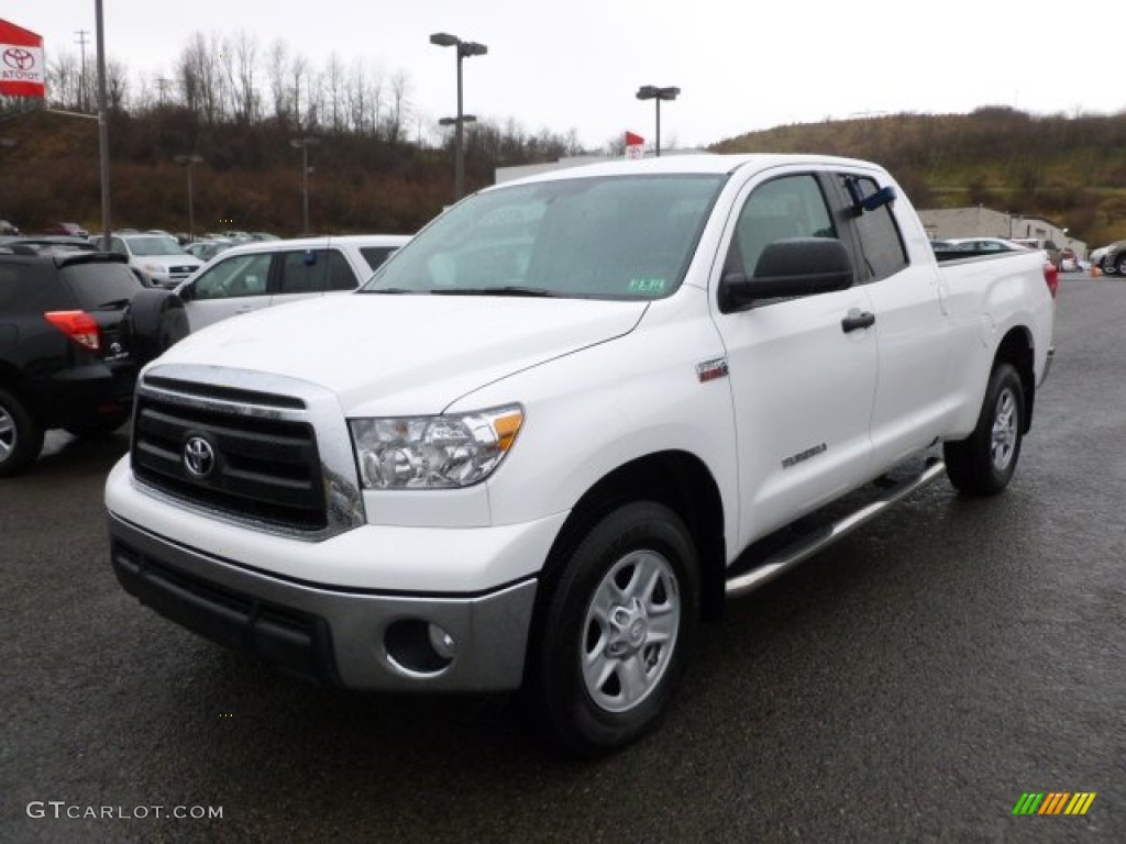 2011 Tundra Double Cab 4x4 - Super White / Graphite Gray photo #3