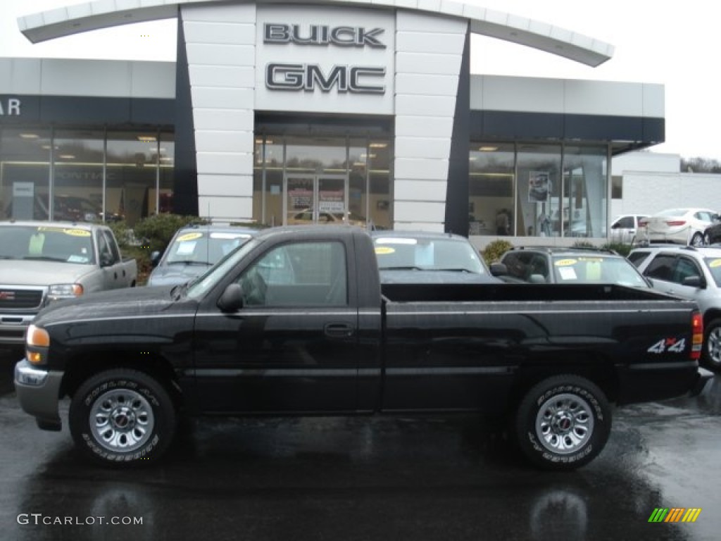 2006 Sierra 1500 SL Regular Cab 4x4 - Onyx Black / Dark Pewter photo #1