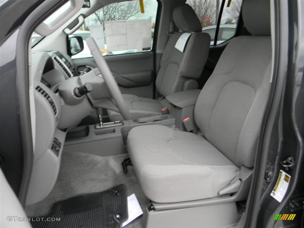 Graphite Interior 2012 Nissan Frontier SV Crew Cab 4x4 Photo #59780652