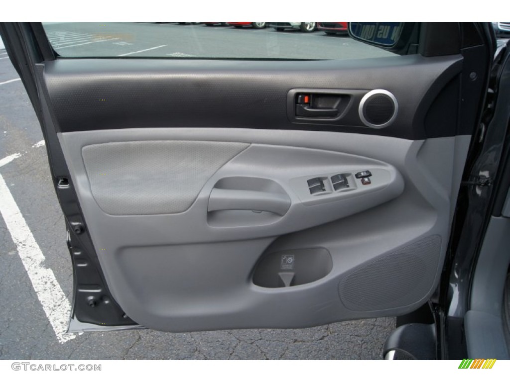 2010 Toyota Tacoma V6 PreRunner Double Cab Door Panel Photos
