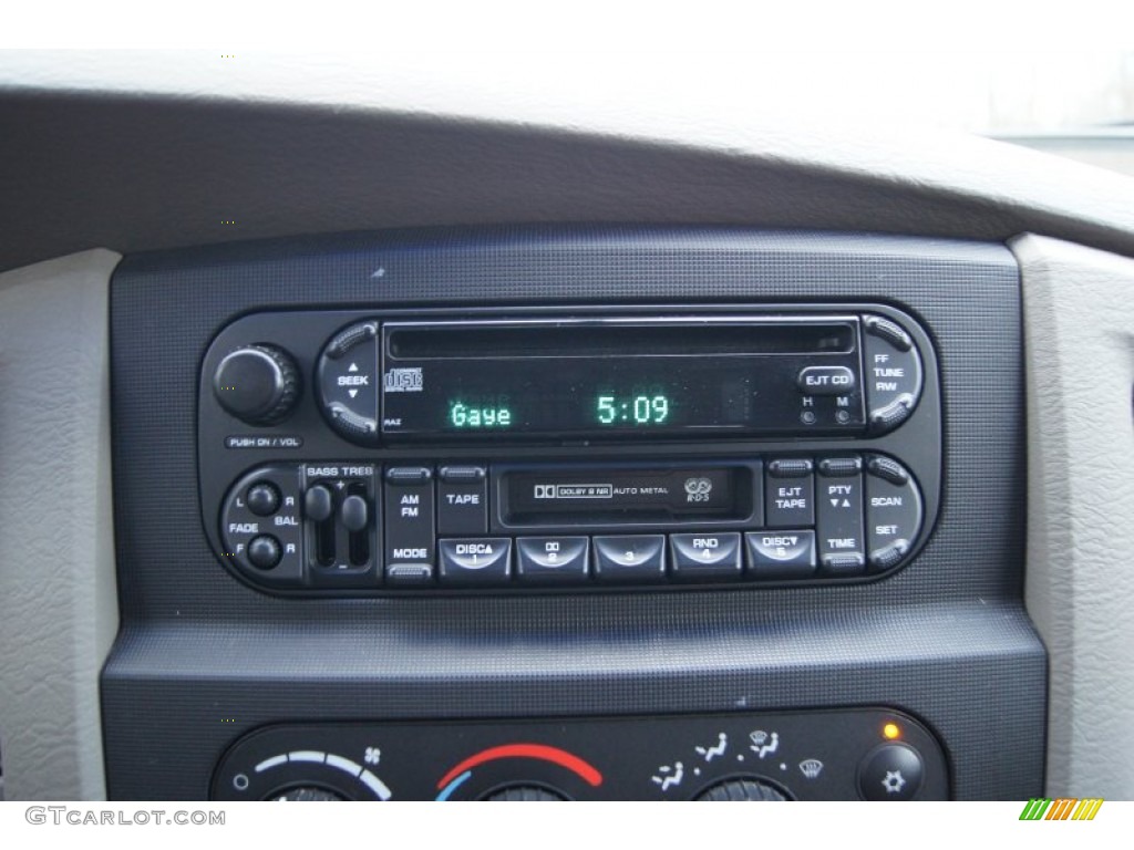 2002 Dodge Ram 1500 SLT Quad Cab Audio System Photo #59782163