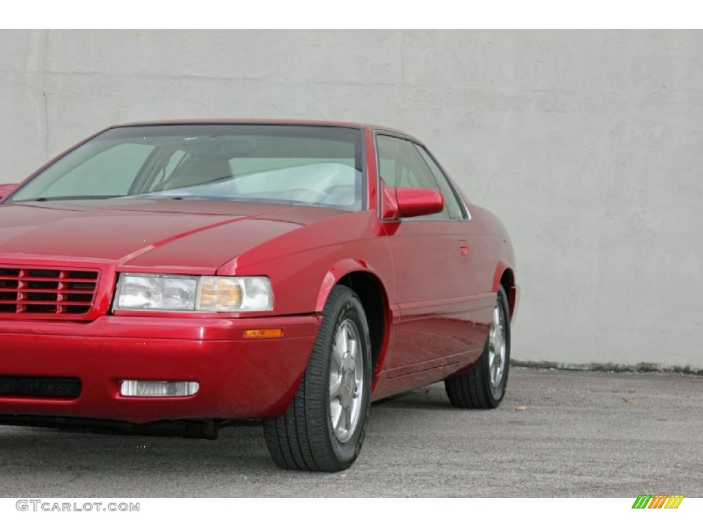 2000 Eldorado ETC - Crimson Red Pearl / Neutral Shale photo #13