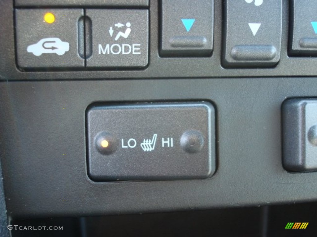 2010 Honda Pilot Touring Controls Photo #59783456