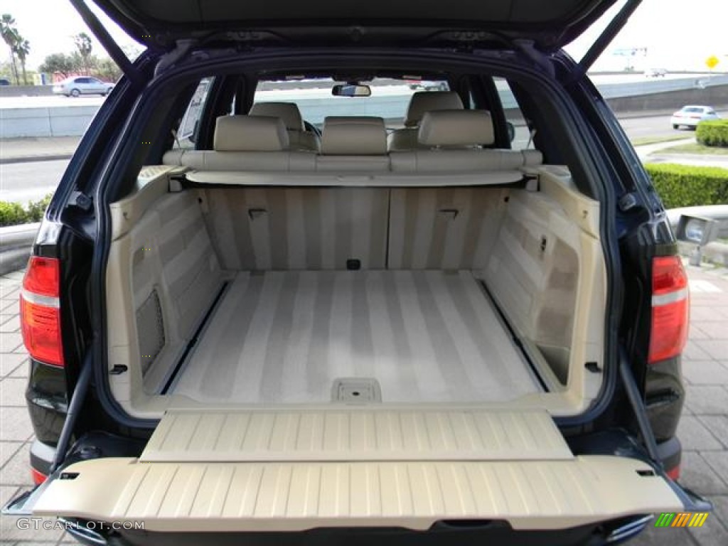 2007 BMW X5 4.8i Trunk Photo #59784452