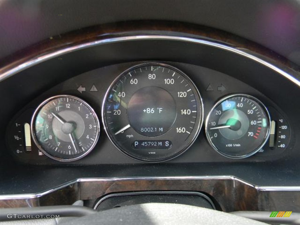 2006 Mercedes-Benz CLS 500 Gauges Photo #59785154