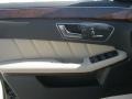 Black - E 350 Sedan Photo No. 6