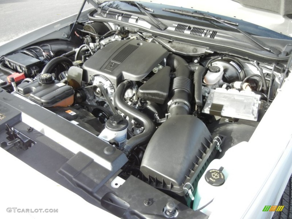 2011 Ford Crown Victoria LX 4.6 Liter SOHC 16-Valve Flex-Fuel V8 Engine Photo #59788472