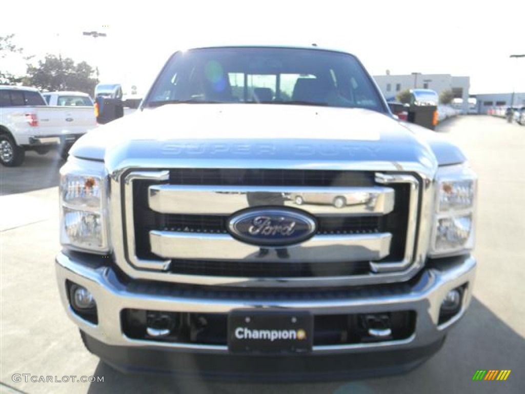 2012 F250 Super Duty Lariat Crew Cab 4x4 - Ingot Silver Metallic / Black photo #2