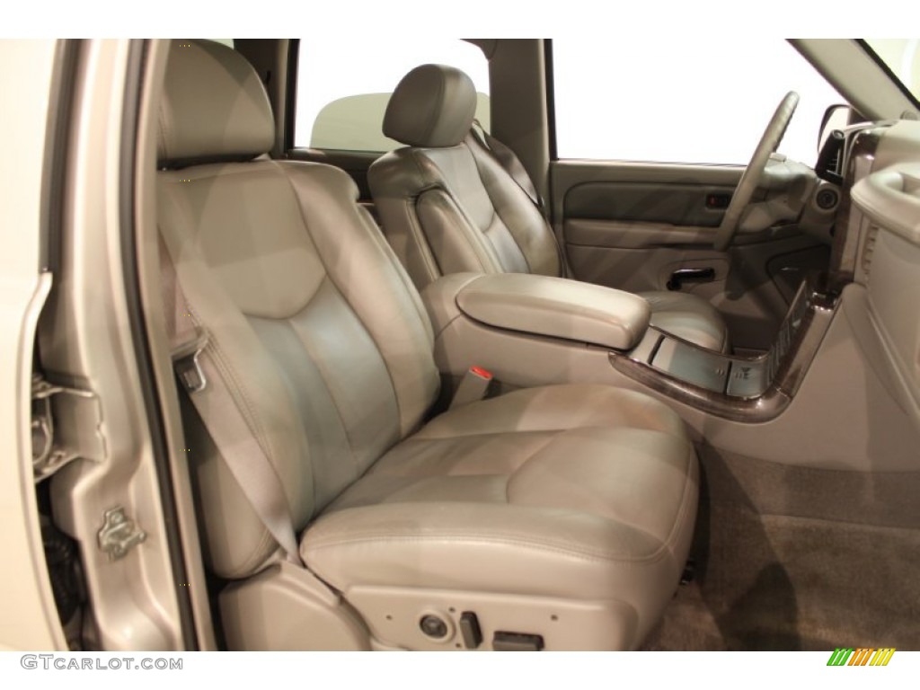 2004 Yukon Denali AWD - Silver Birch Metallic / Stone Gray photo #16