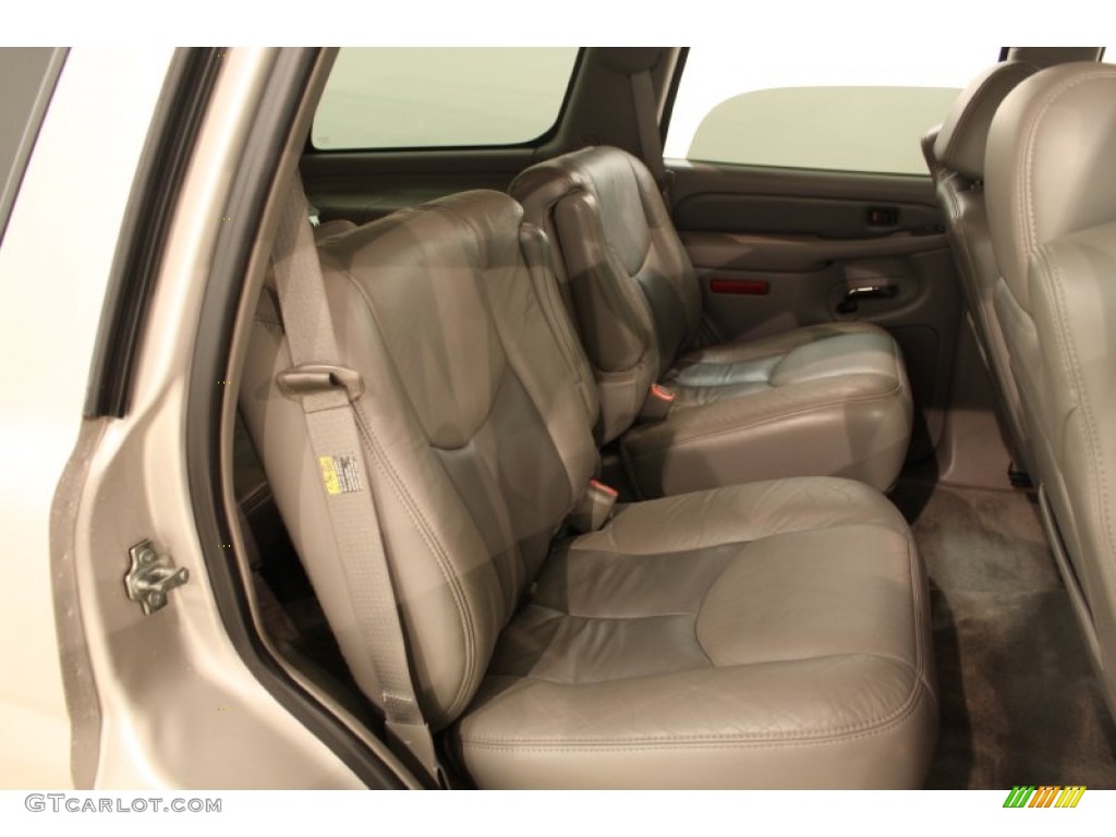 2004 Yukon Denali AWD - Silver Birch Metallic / Stone Gray photo #17