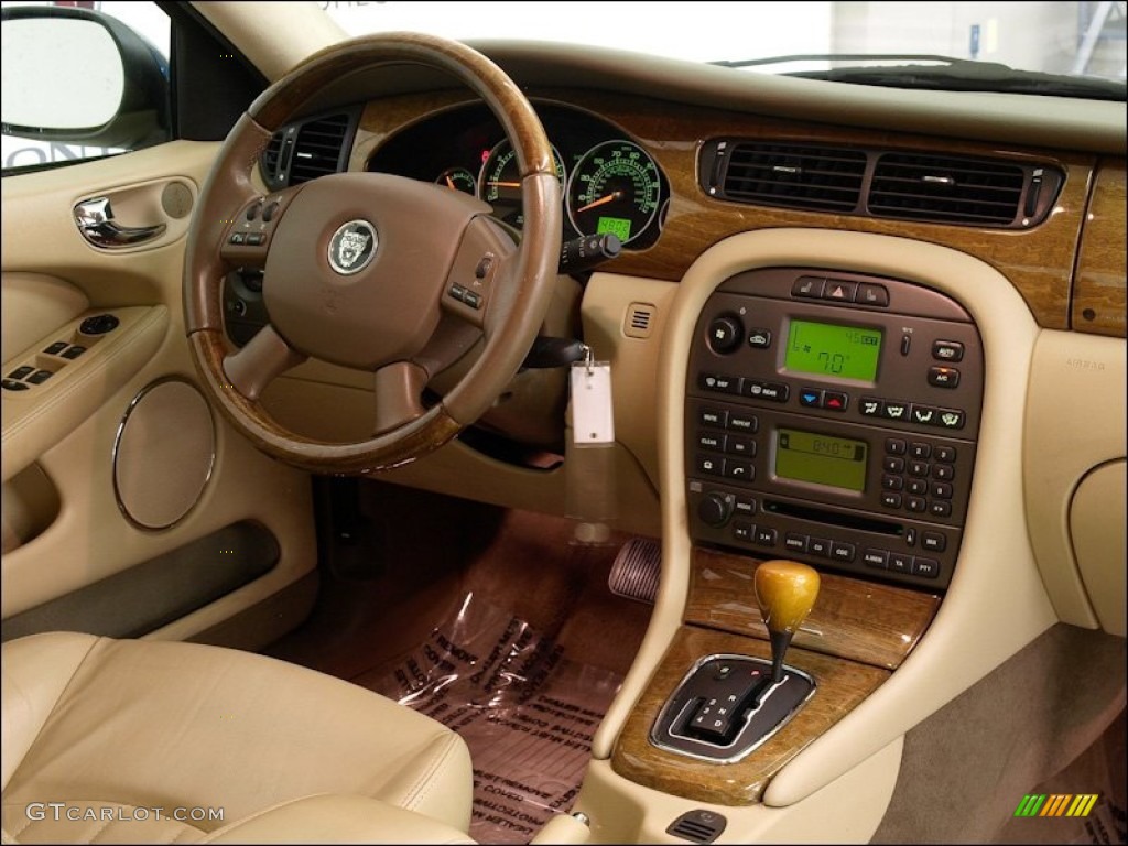 2005 Jaguar X-Type 3.0 Champagne Dashboard Photo #59791478