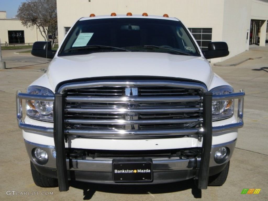 2009 Ram 3500 Lone Star Edition Quad Cab 4x4 Dually - Bright White / Medium Slate Gray photo #2