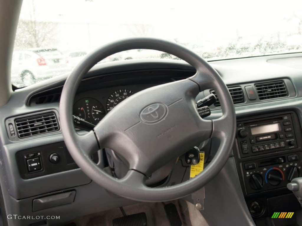 1999 Camry LE - Blue Velvet Pearl / Gray photo #19