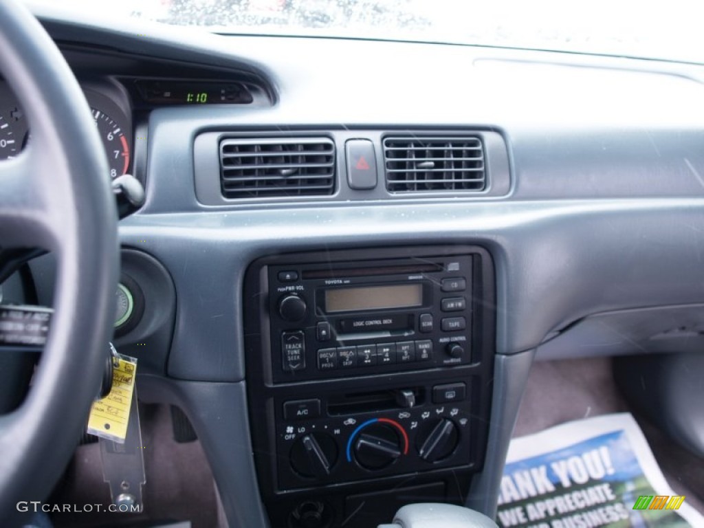 1999 Camry LE - Blue Velvet Pearl / Gray photo #24