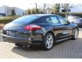 Carbon Grey Metallic - Panamera 4 Photo No. 5