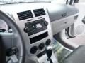 Bright Silver Metallic - Caliber SXT Photo No. 36