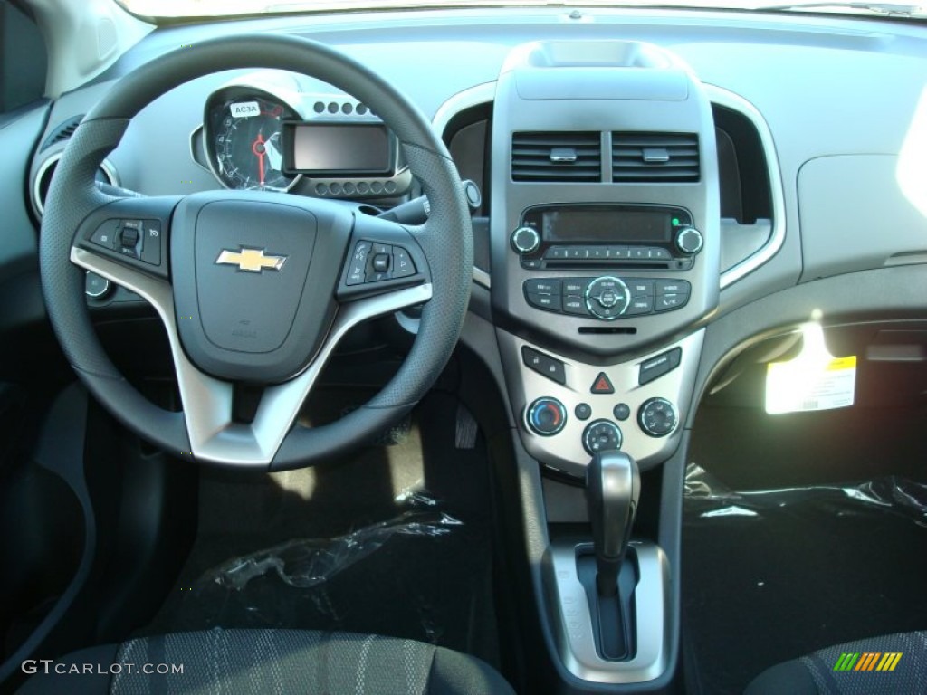 2012 Sonic LT Sedan - Silver Ice Metallic / Jet Black/Dark Titanium photo #4