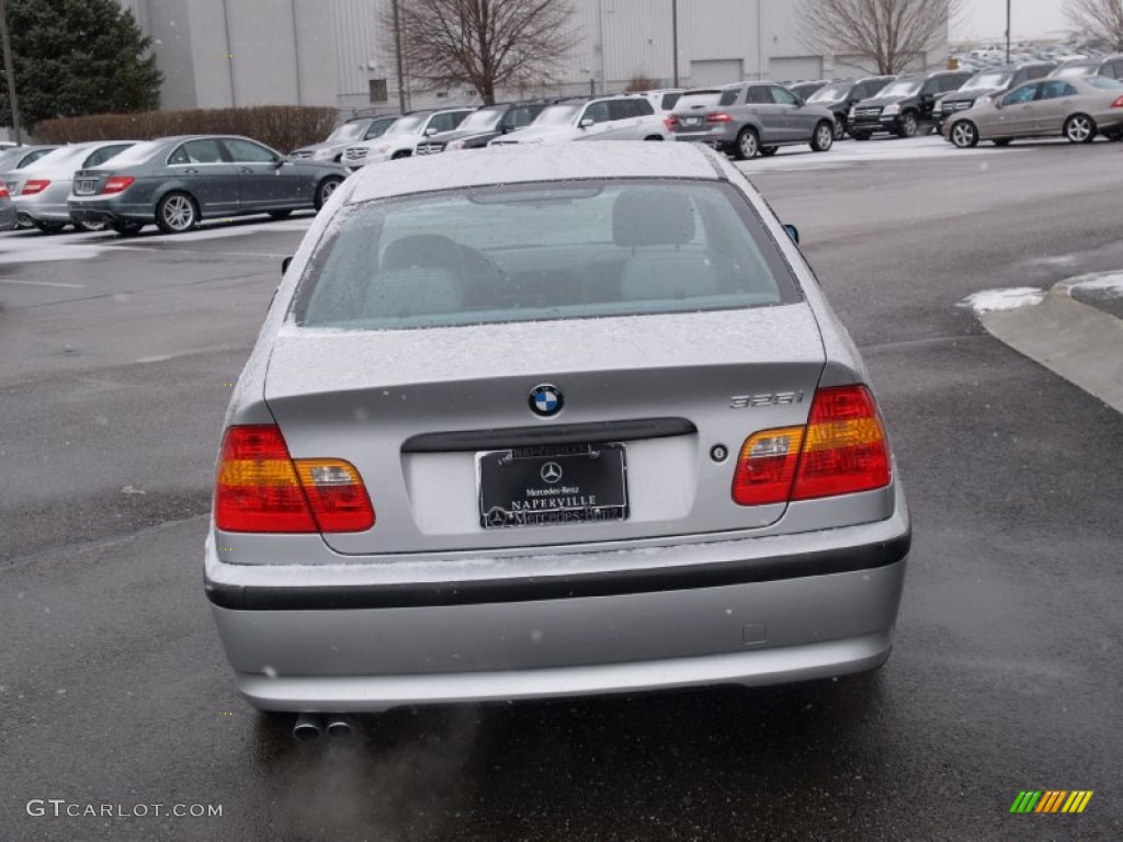 2002 3 Series 325i Sedan - Titanium Silver Metallic / Grey photo #5