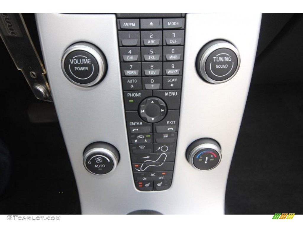 2011 Volvo C70 T5 Controls Photo #59802162