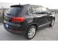 Deep Black Metallic - Tiguan SE Photo No. 6