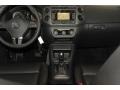 Deep Black Metallic - Tiguan SE Photo No. 19