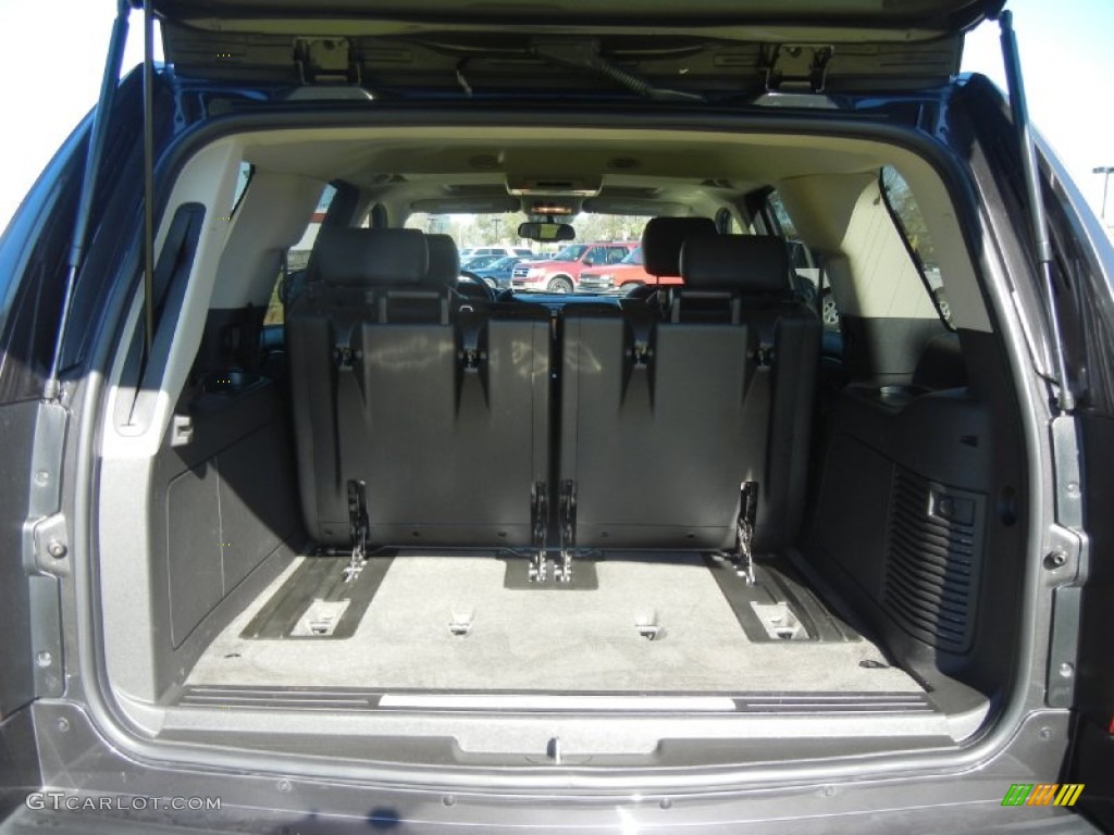 2010 Cadillac Escalade Premium Trunk Photos