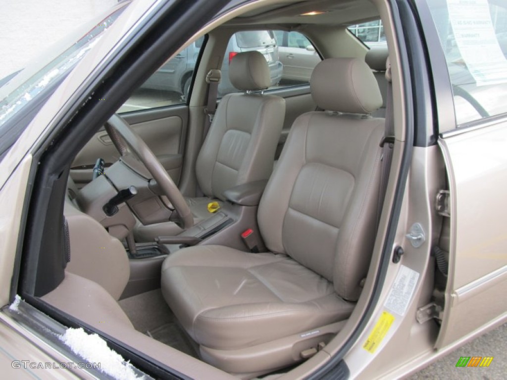 2001 Toyota Camry XLE V6 Front Seat Photos