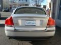 Silver Metallic - S60 2.4 Photo No. 5