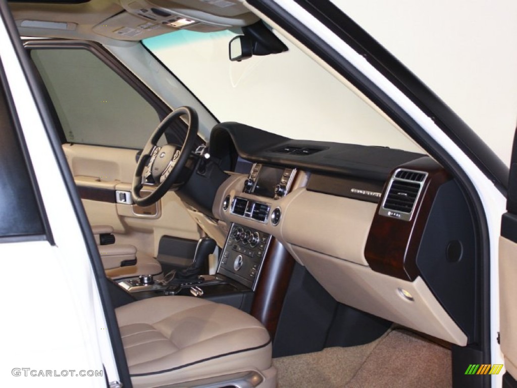 2010 Land Rover Range Rover HSE Sand/Jet Black Dashboard Photo #59808735