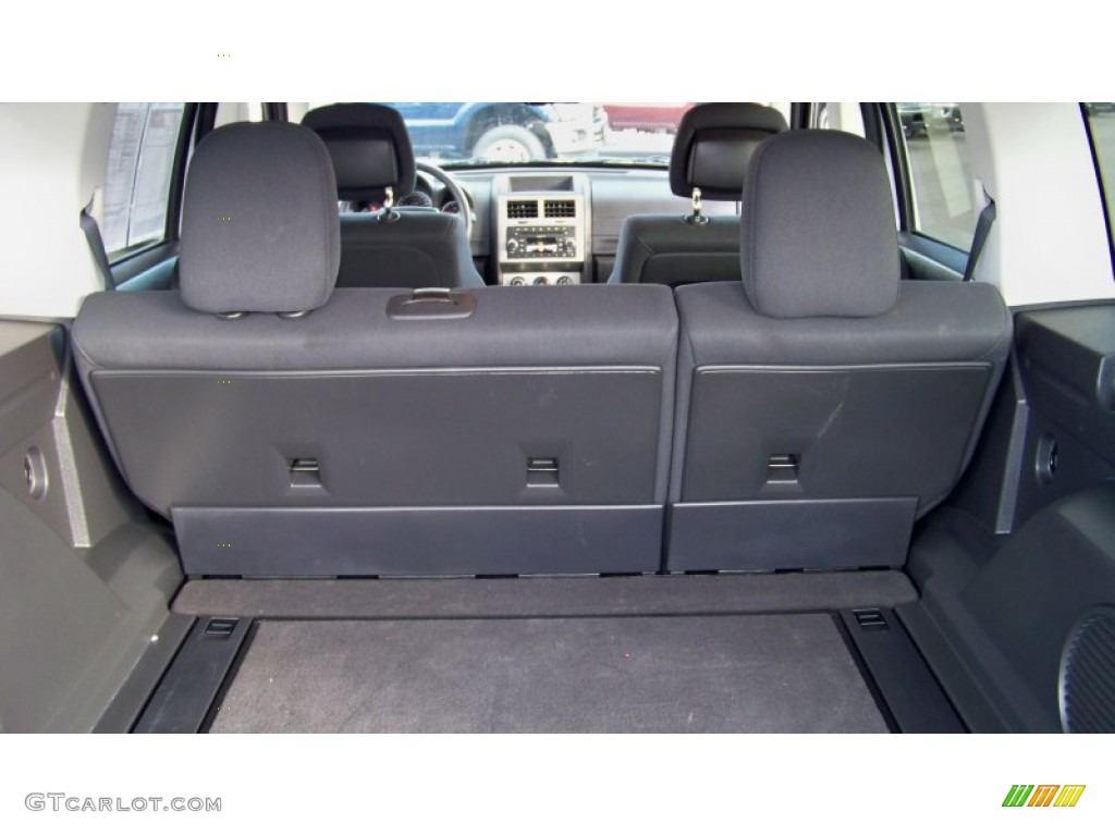 2011 Dodge Nitro Heat 4.0 4x4 Trunk Photo #59809551
