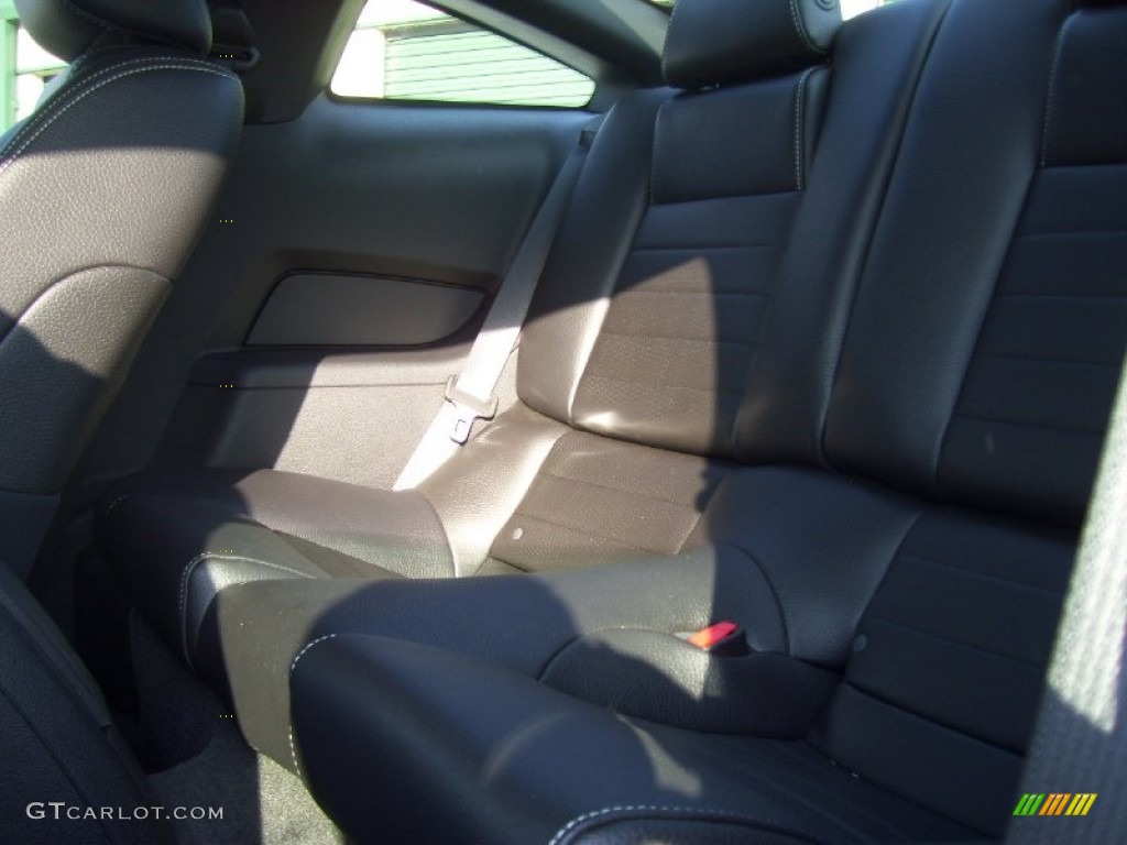 2011 Mustang GT Premium Coupe - Grabber Blue / Charcoal Black photo #10