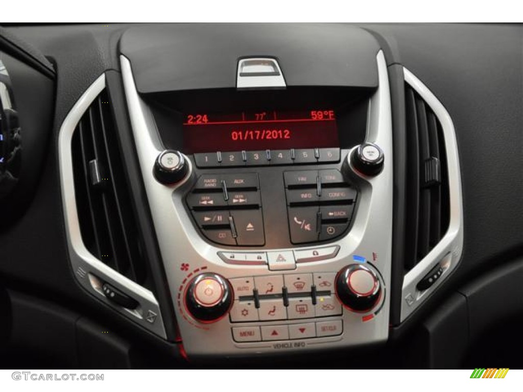 2011 GMC Terrain SLE AWD Controls Photo #59814058