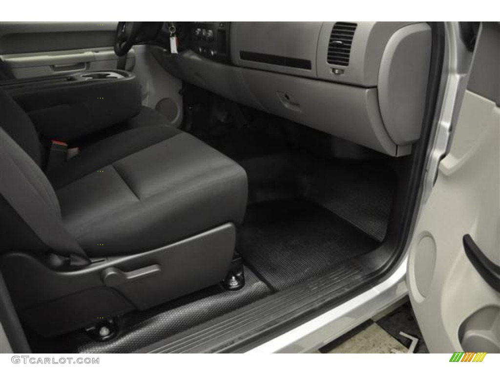 2011 Silverado 1500 Regular Cab - Sheer Silver Metallic / Dark Titanium photo #18