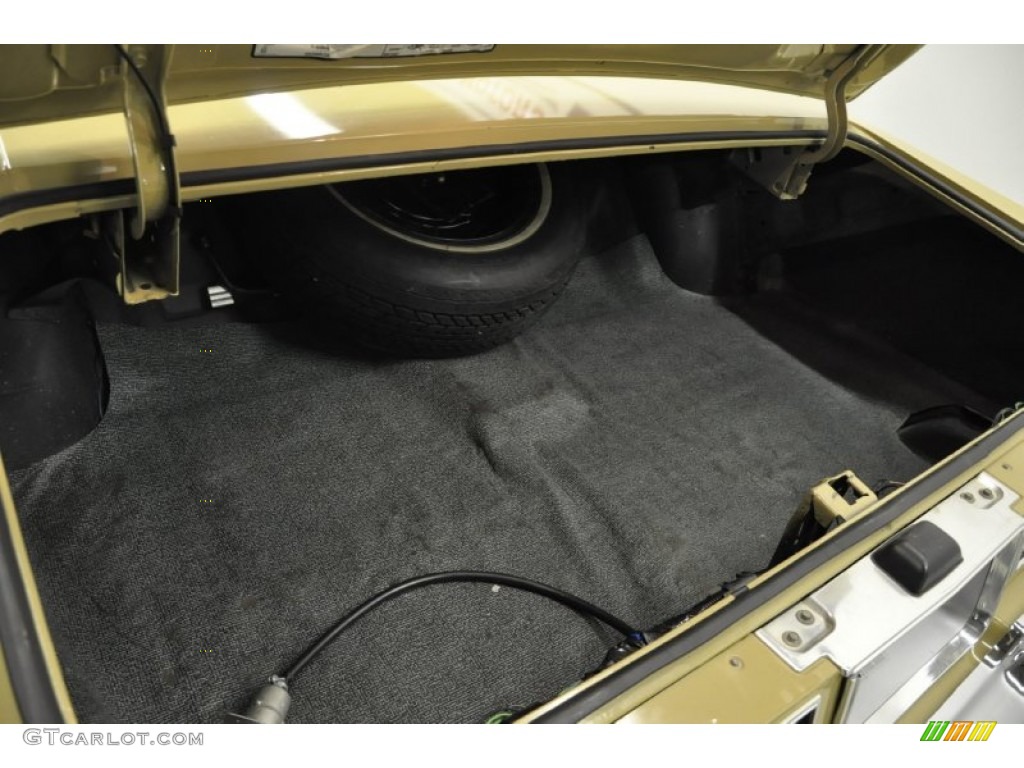 1975 Chevrolet Caprice Classic 4 Door Sedan Trunk Photo #59814393