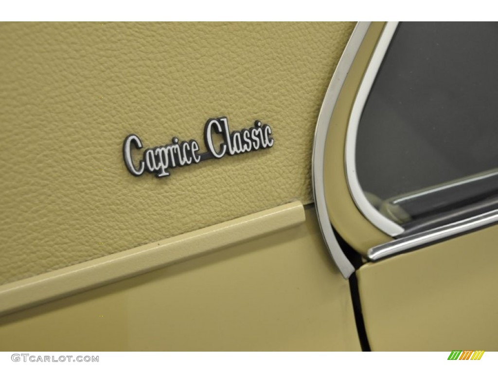 1975 Chevrolet Caprice Classic 4 Door Sedan Marks and Logos Photo #59814400
