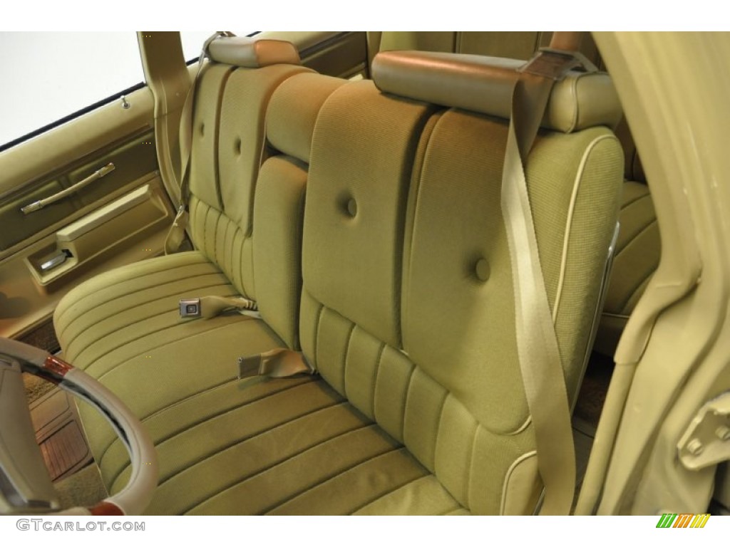 Tan Interior 1975 Chevrolet Caprice Classic 4 Door Sedan Photo #59814444