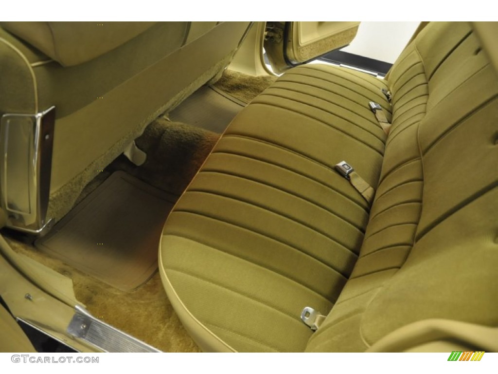 Tan Interior 1975 Chevrolet Caprice Classic 4 Door Sedan Photo #59814593