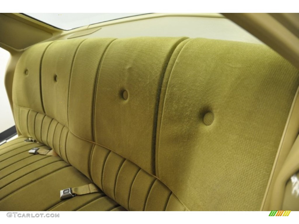 Tan Interior 1975 Chevrolet Caprice Classic 4 Door Sedan Photo #59814602