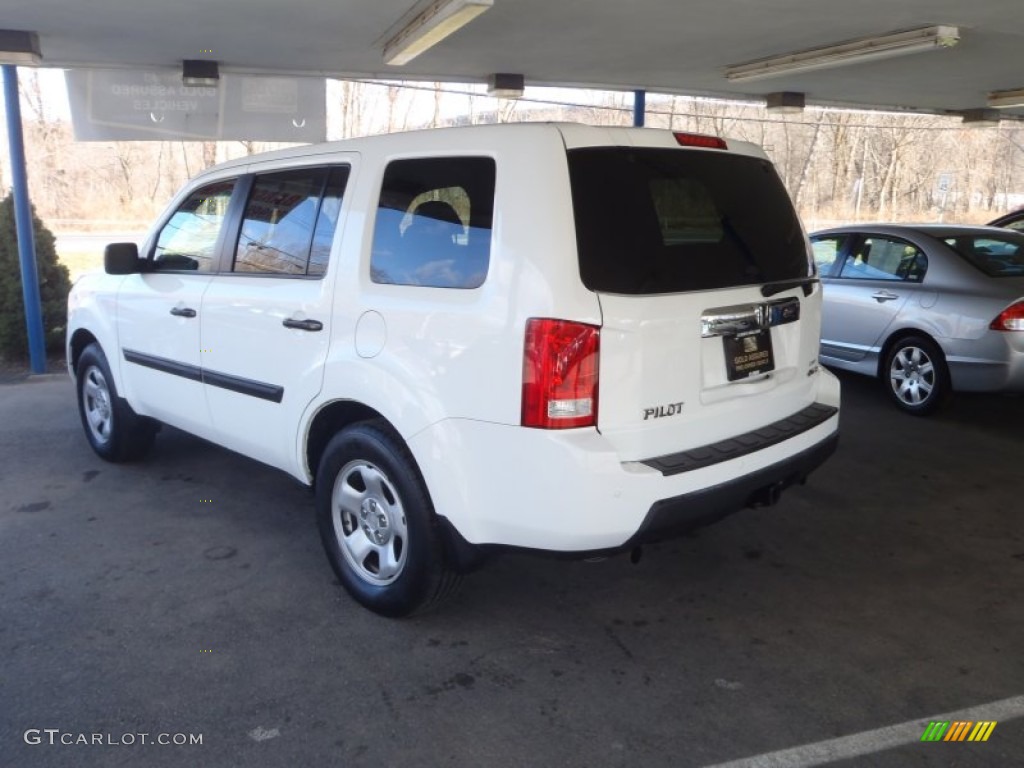 2009 Pilot LX 4WD - Taffeta White / Gray photo #2