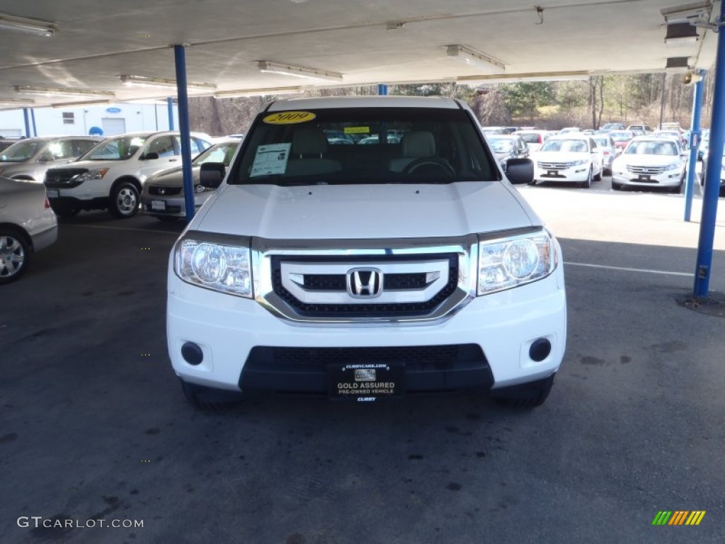 2009 Pilot LX 4WD - Taffeta White / Gray photo #3
