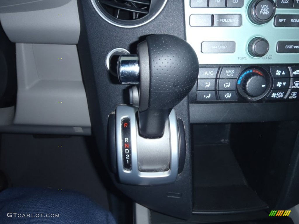2009 Pilot LX 4WD - Taffeta White / Gray photo #27