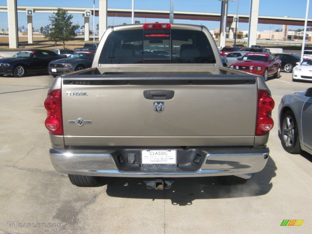 2008 Ram 1500 Lone Star Edition Quad Cab - Light Khaki Metallic / Khaki photo #4